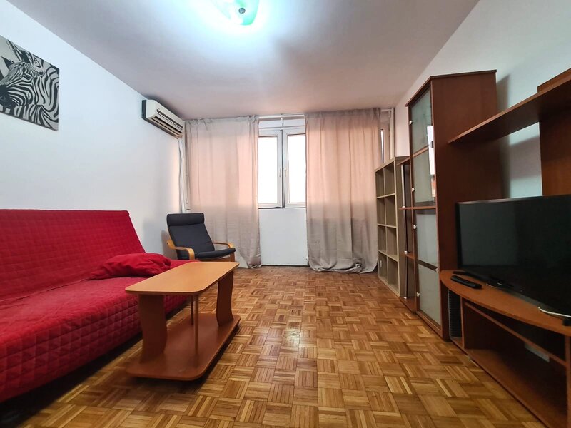 M Tineretului 3 min., Dristor Kebab, ap. 2 camere.