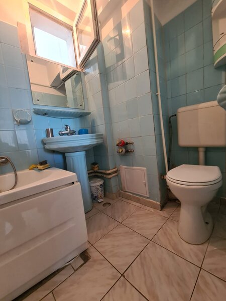 M Tineretului 3 min., Dristor Kebab, ap. 2 camere.